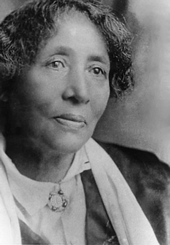 File:Lucy Parsons.1920.jpg