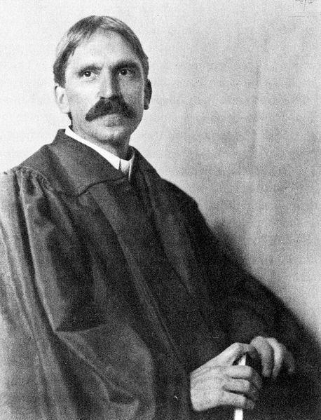 File:John Dewey in 1902.jpg