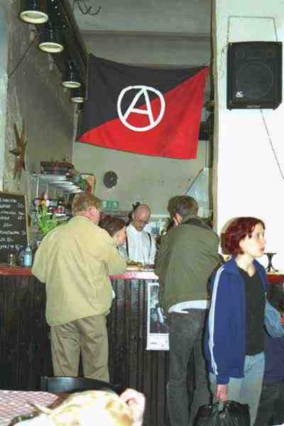 File:Anarchistflag.jpg