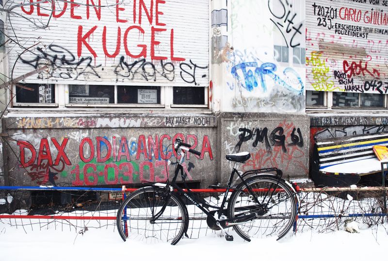 File:Graffiti in Berlin remembering Dax (Davide Cesare).jpg