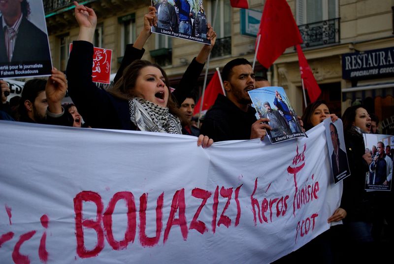 File:French support Bouazizi.jpg