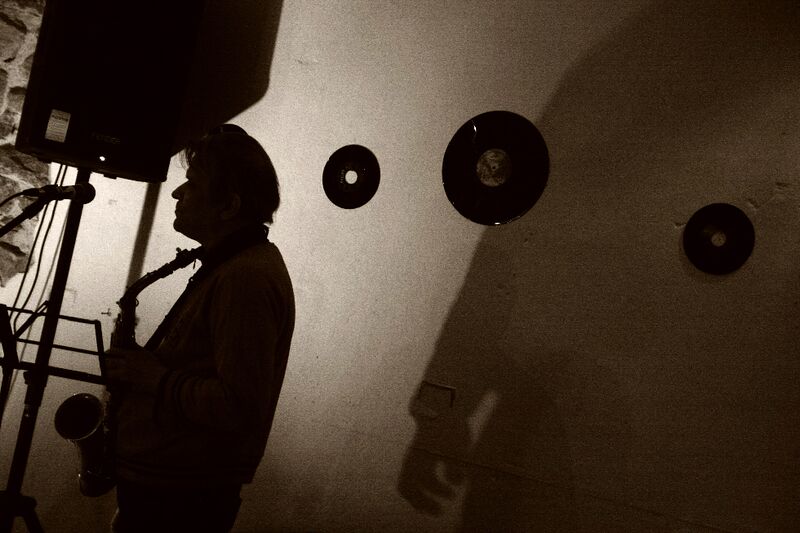 File:Bruno Romani conducting.jpg